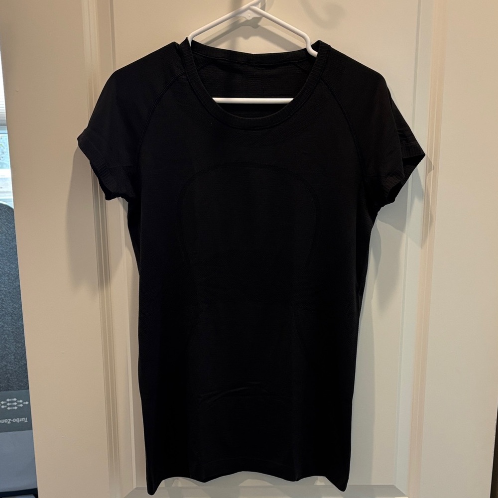 Lululemon Black Women's Top